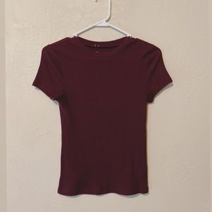 Ribbed Maroon Short Sleeve Top